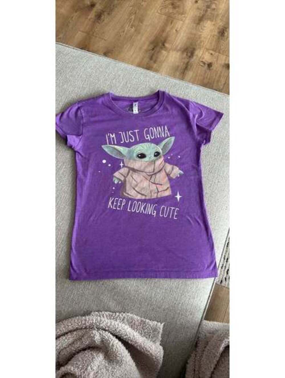Girls baby yoda purple shirt